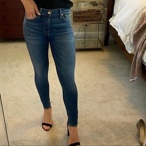 The Ankle Skinny 7 jeans